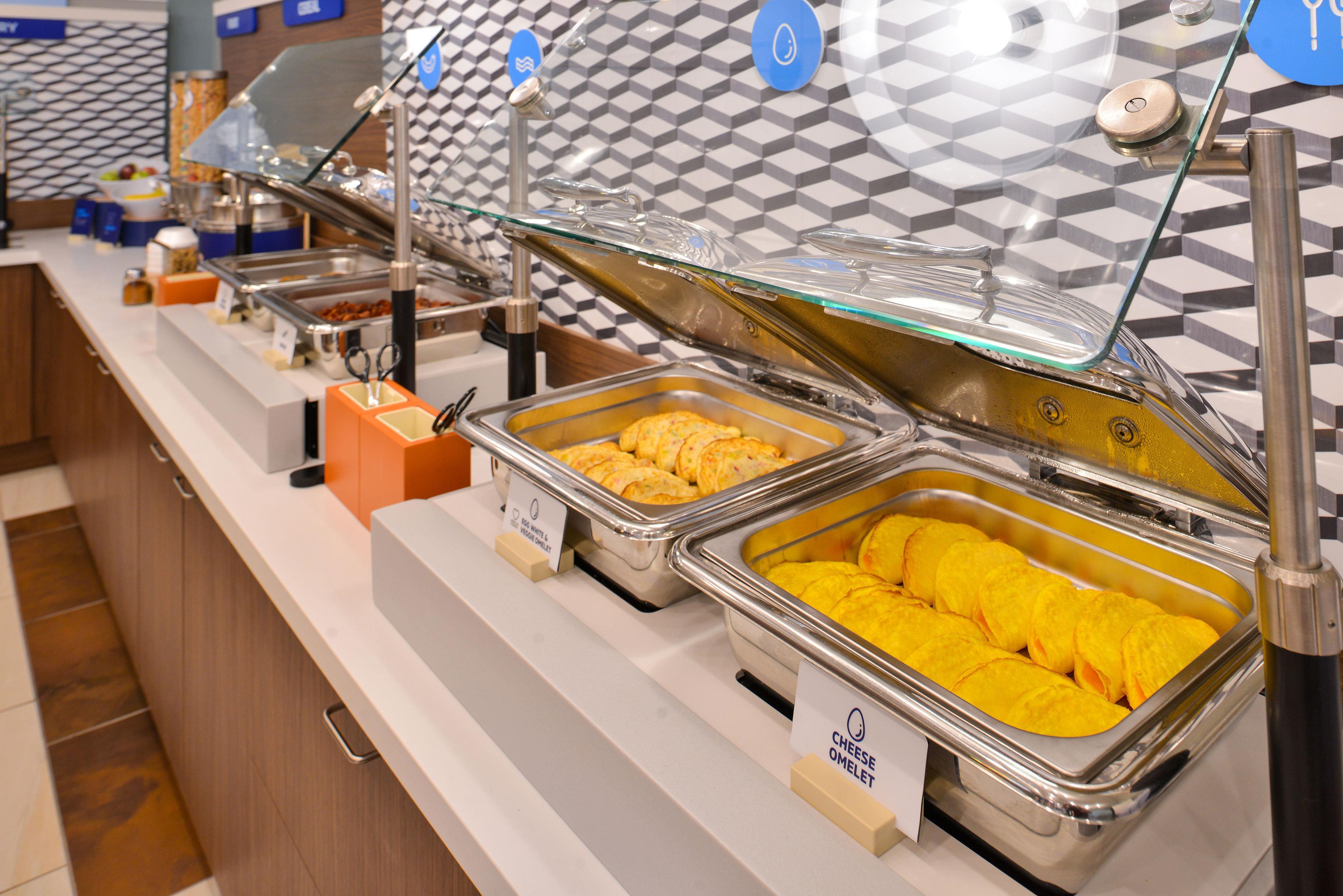 Holiday Inn Express & Suites Miami Kendall By Ihg Country Walk Bagian luar foto