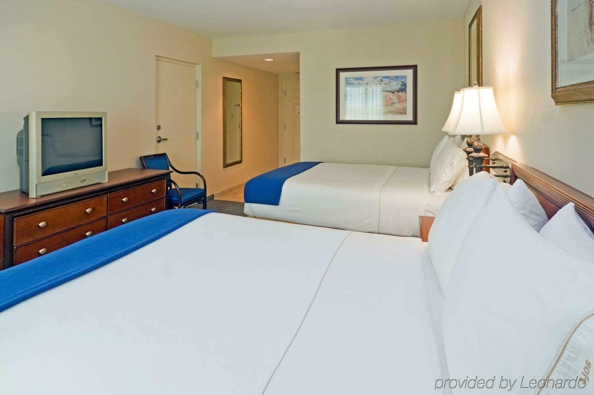 Holiday Inn Express & Suites Miami Kendall By Ihg Country Walk Ruang foto